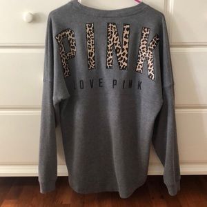 VS pink longsleeve T-shirt